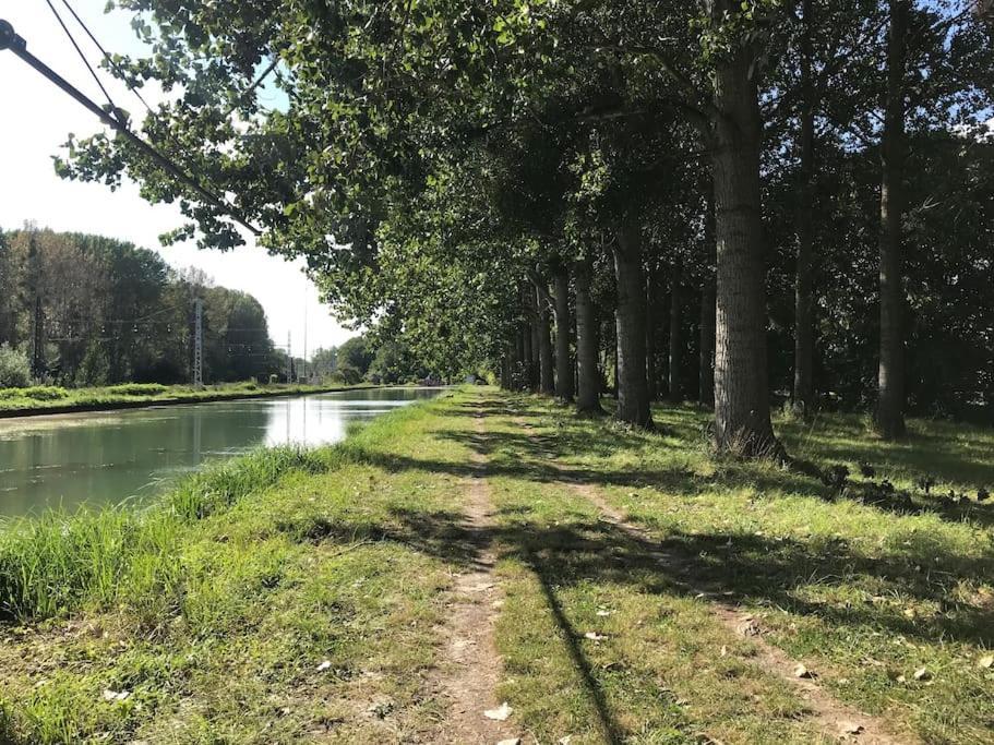 La Petite Maison Brienon-sur-Armancon Bagian luar foto