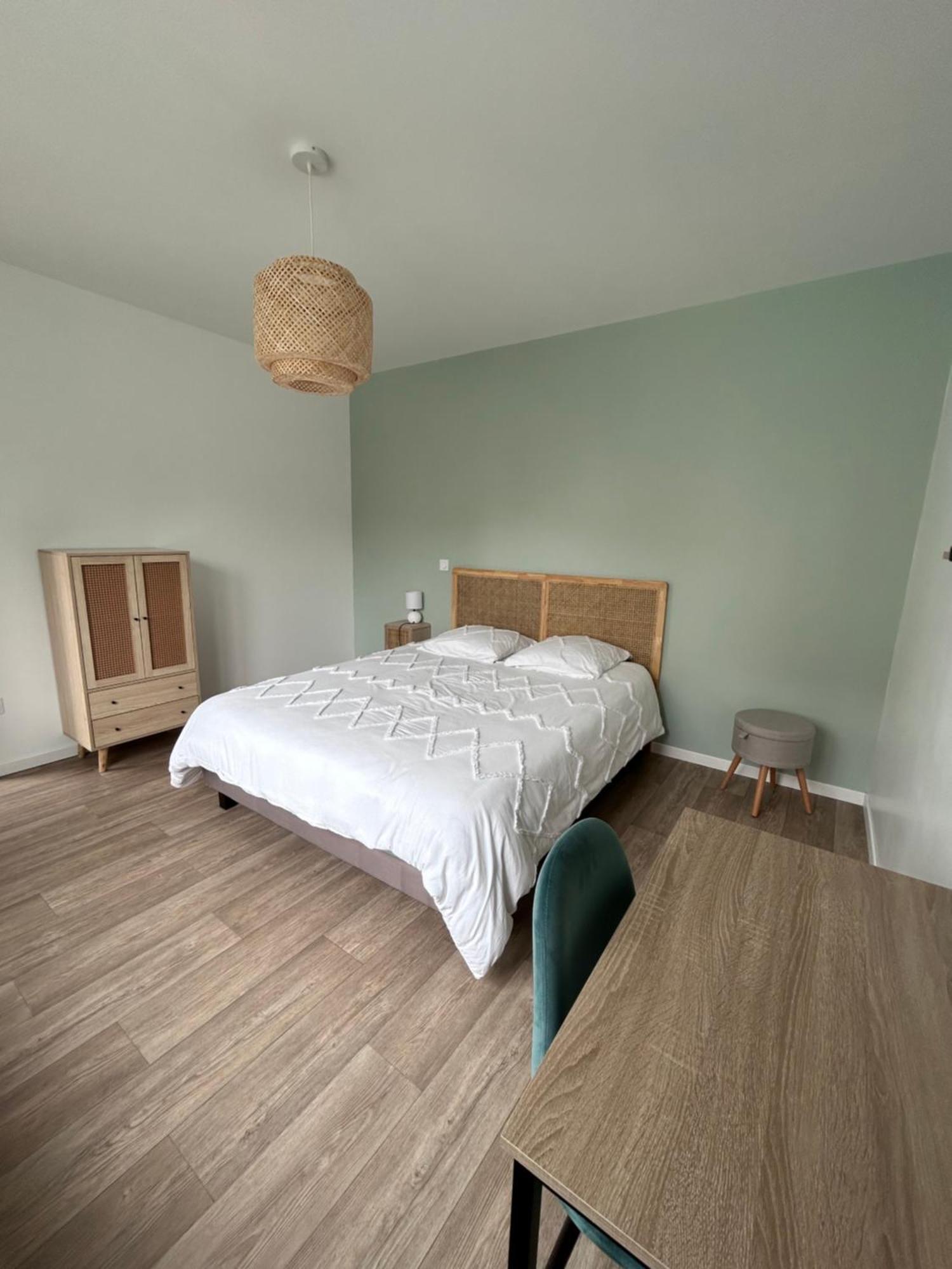 La Petite Maison Brienon-sur-Armancon Bagian luar foto